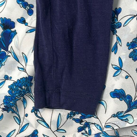 New French Connection Blue Floral Raglan Sleeve Blouse Size Small (315) - Picture 7 of 10